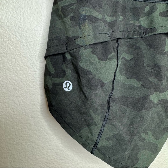 lululemon | speed shorts green camo size 4 - Picture 3 of 5